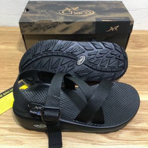 chaco mẫu đen siêu hót